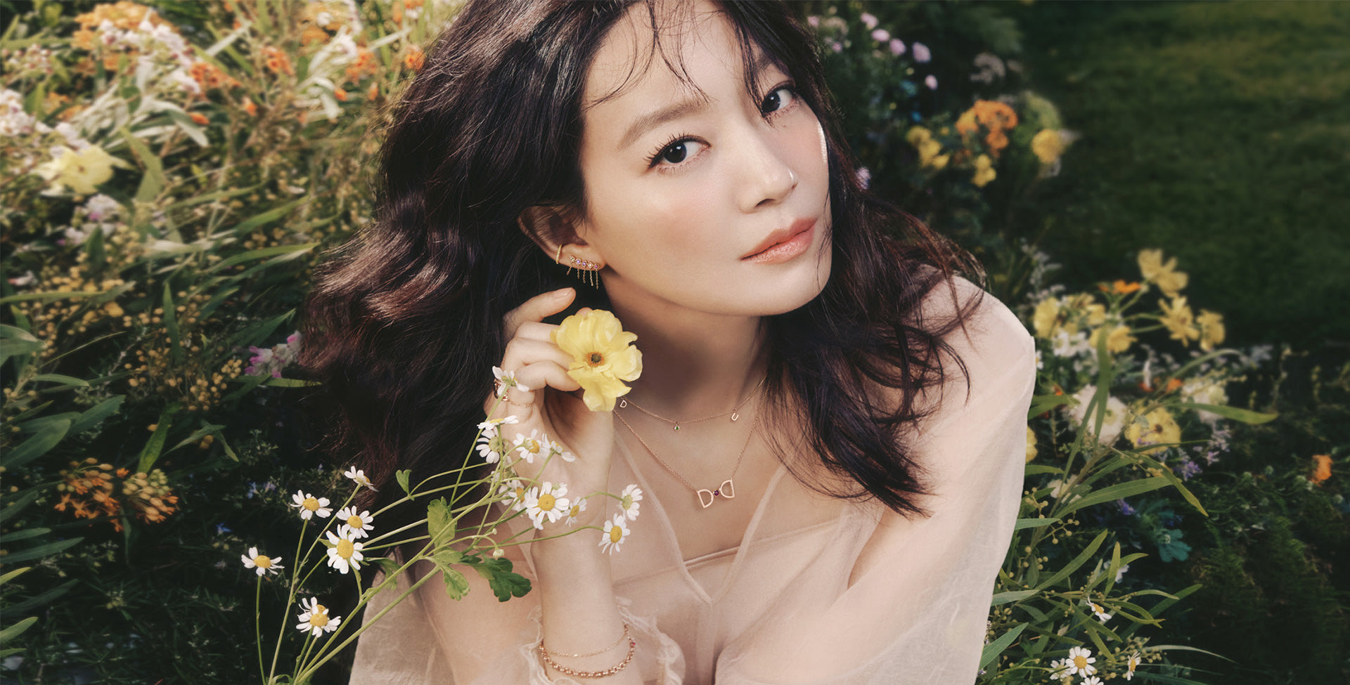 23SS Miss. Doux Collection / Shin Min-ah