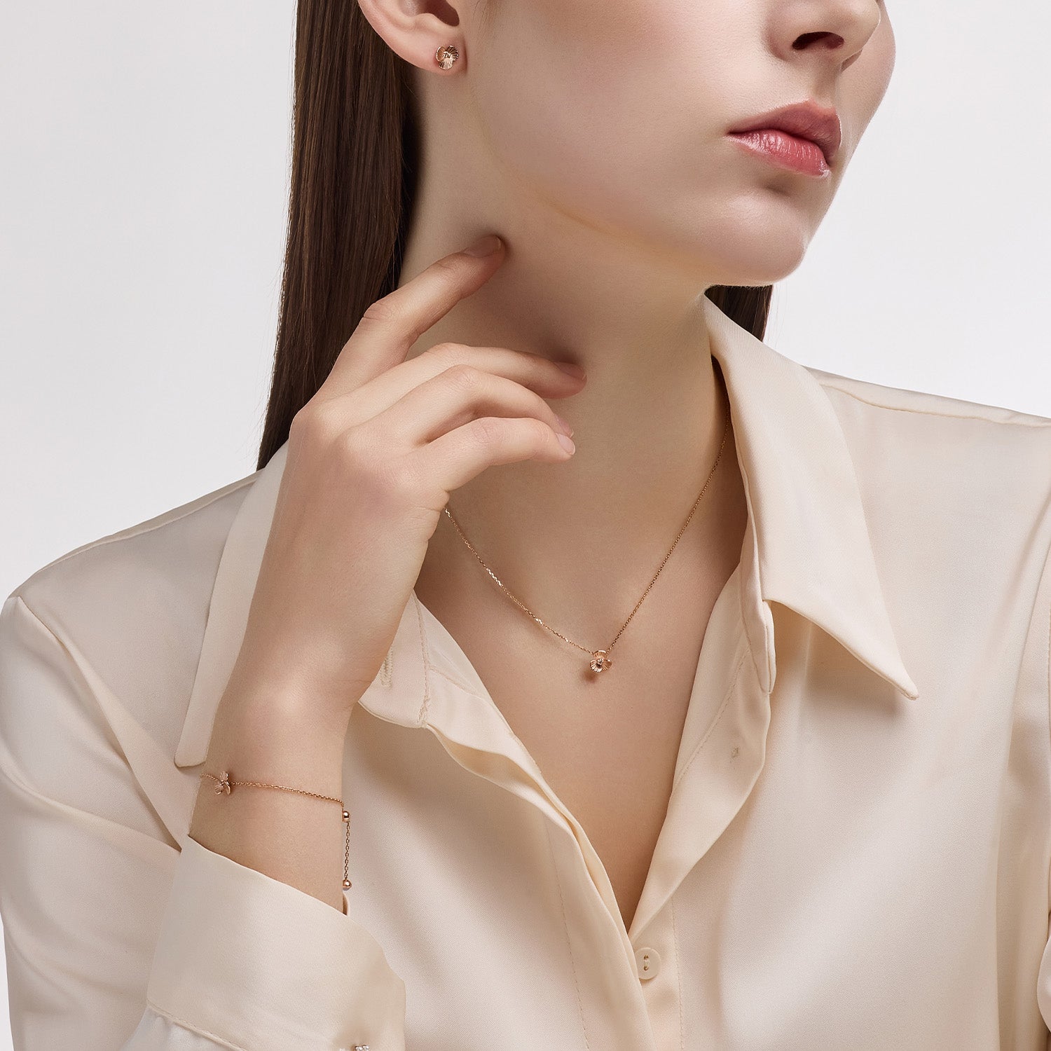 La D.D Gold Necklace - DIDIER DUBOT