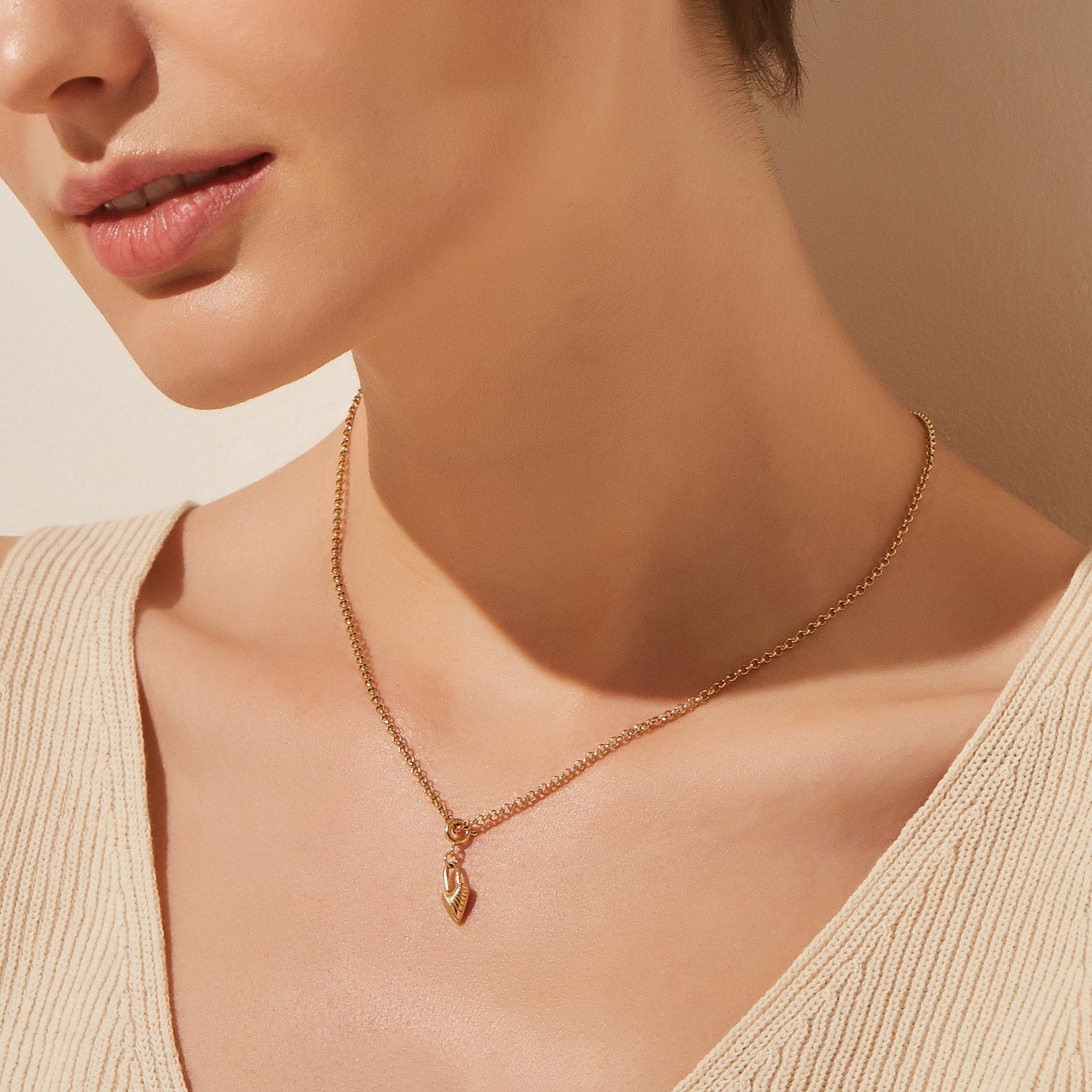 La vie de Paris Gold Pendant - DIDIER DUBOT