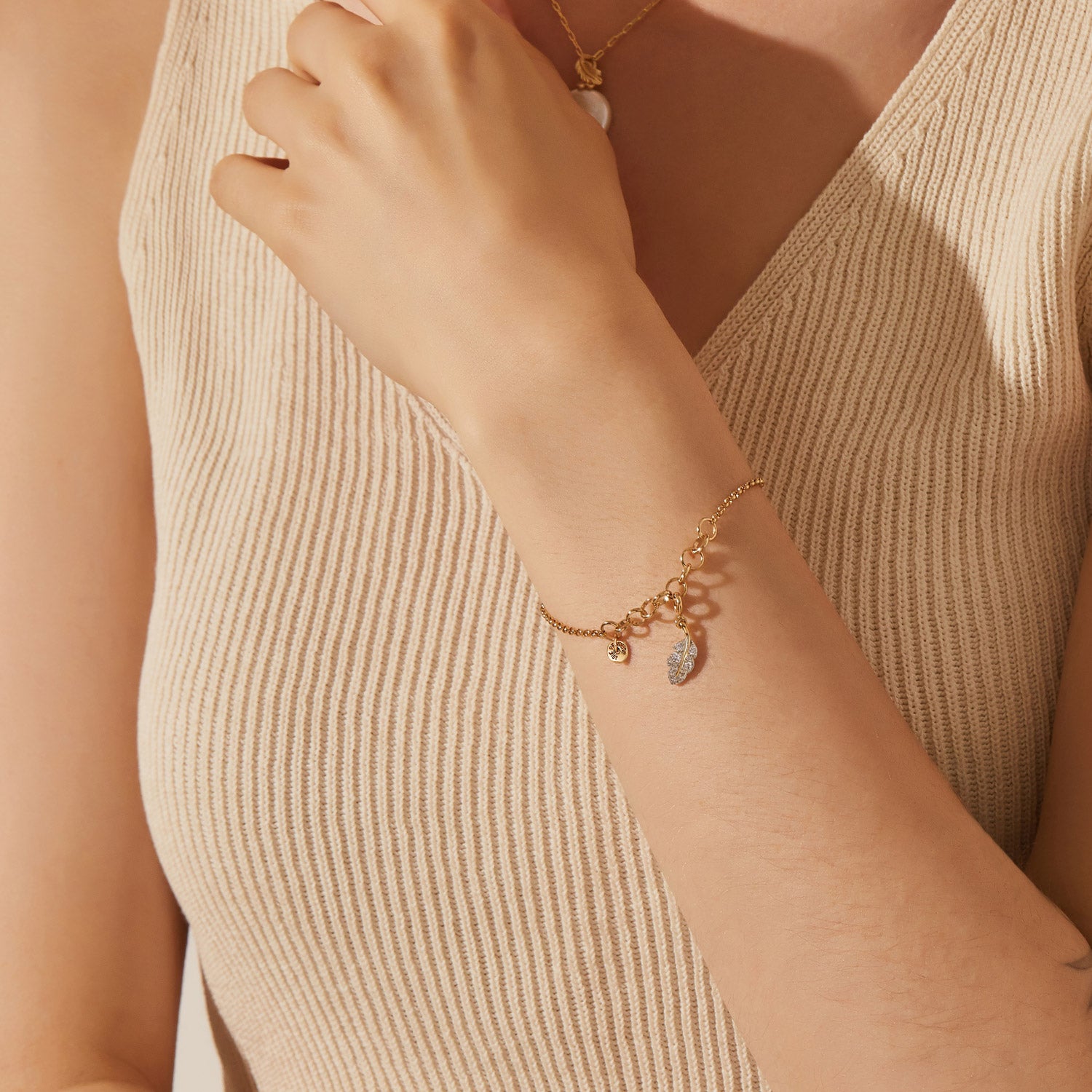 La vie de Paris Gold Pendant - DIDIER DUBOT