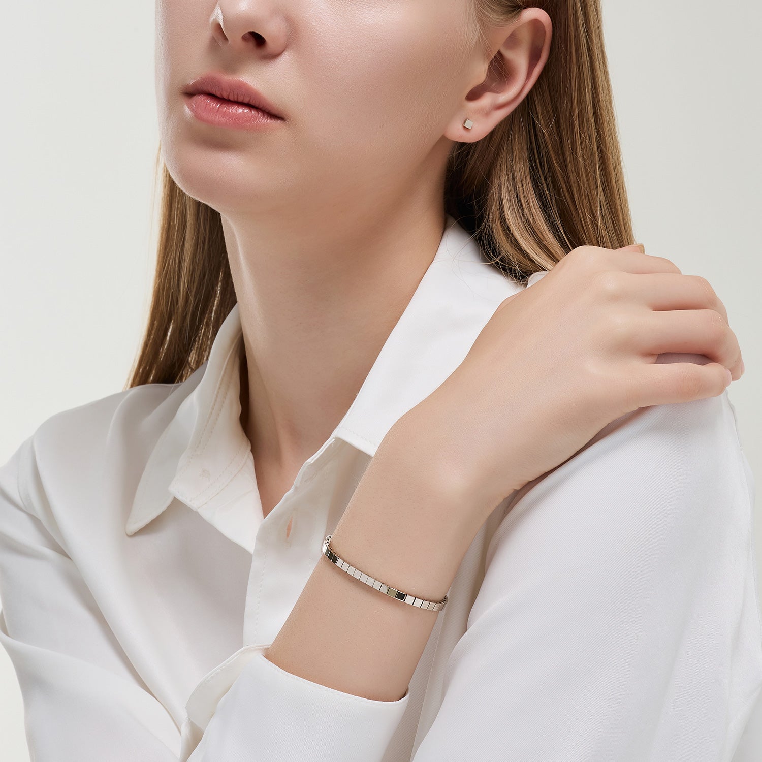 Sensuelle Gold Earring - DIDIER DUBOT