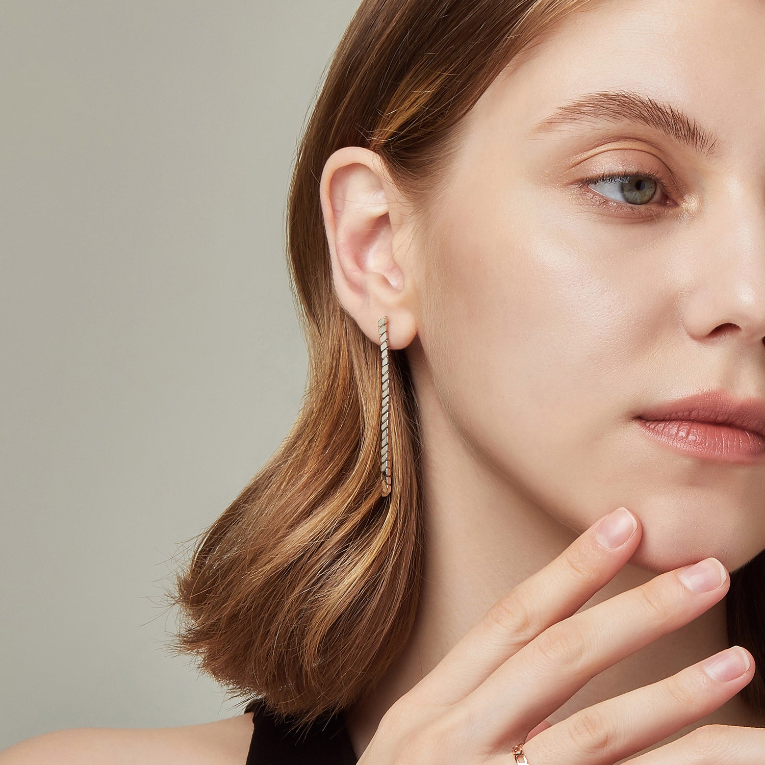 Sensuelle One-sided Gold Earring - DIDIER DUBOT